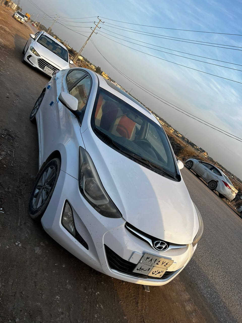 النترا ٢٠١٥ خليجي اربيل
فول مواصفات 
محرك ١٨٠٠ دوش
بيها ربع جاملغ خلفي صبغ 
مكينه كير حداديه جديده 
بأسم كردي وكاله تحويل 
السعر ١١٥
للاتصال ***********
مكان سياره حله شارع ١٠٠
