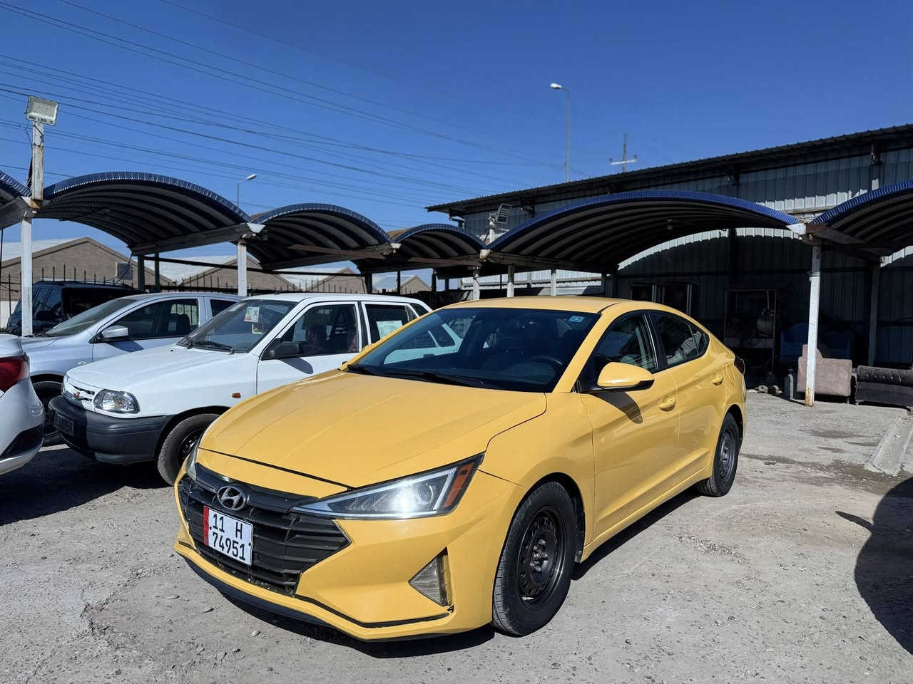 سلام عليكم
2020
النترا للبيع وارد امريكي حادث فقط جاملغ  وشويه من البنيد صور الحادث داخل المنشور بدون لغد شاصي 

مكفوله من لدواخل 

كير مكينه مكفول 

رقم بغداد بسمي 
سياره دوشمه جلد 

تخم تاير صدر جديد 

جاهزه  بل منشور وصور الحادث 

السعر  125 وبيه مجال اتصال ***********
