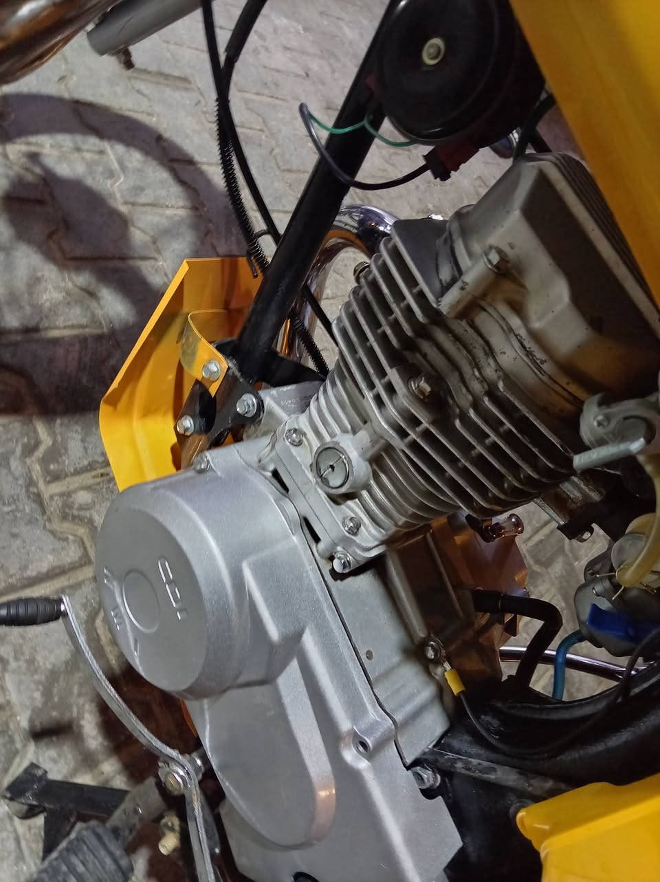 السلام عليكم دراجه نامه موديل2017تعمير كله جديد مكينه مستعمله ستعمال بيت رقم وسنويه السعر مليون و650مجال قليل مكلف بنشر رقم صاحب دراجه***********
