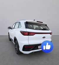 جاك Js6  للبيع موديل ٢٠٢٥ على وضع الشركة ماشية ٢٠٠٠ حقيقي فئة الفول مو...