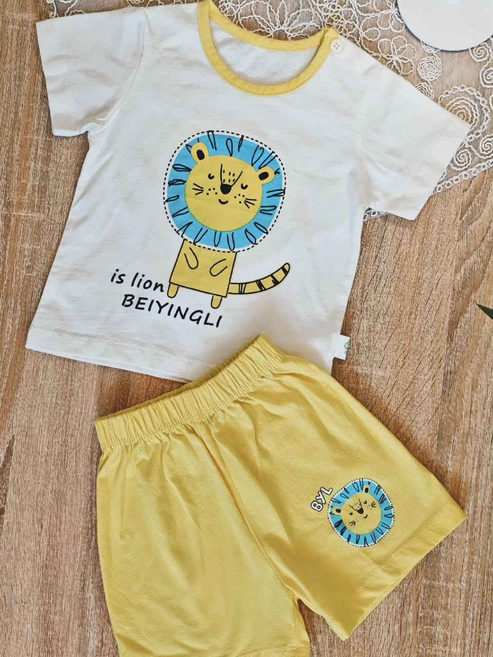 تراك قطني ناعم 
مريح لبشرة طفلك وحركته 🌿

متوفر الآن لدى Bunny Store
حساب الانستقرام @bunnnny.s

يوجد توصيل داخل النجف ولجميع المحافظات 📦


**إذا كنت صاحب هذا الإعلان وتريد حذفه لأي سبب، رجاءا أرسل رسالة إلى الدعم الفني**