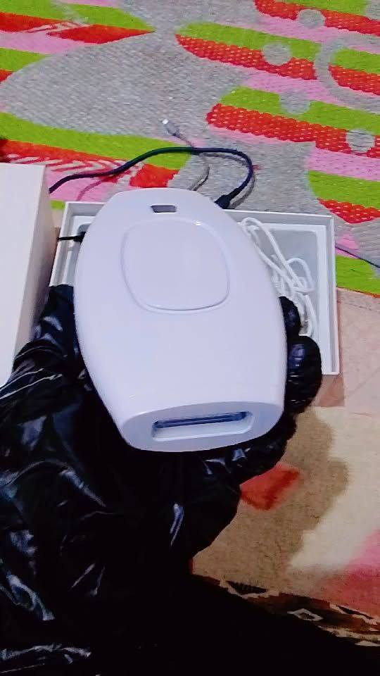 مرحبا بنات 
عندي هذا الليزر جديد اخذته قبل شهر ما استخدمته صار عندي حمل مااكدر استخدمة بعد 
نتائجة زينه ومجربة للامانه ويفيد الي يسون ادامة رخيص ونتائجة حلوة 
بارد وبي اكثر من 500 ضربة  يعني يكفي 2 اخوات 
اخذتة ب150 اريدة 75 
وبي مجال توصيل عليه مجاني 
الي تريدة تراسلني


**إذا كنت صاحب هذا الإعلان وتريد حذفه لأي سبب، رجاءا أرسل رسالة إلى الدعم الفني**