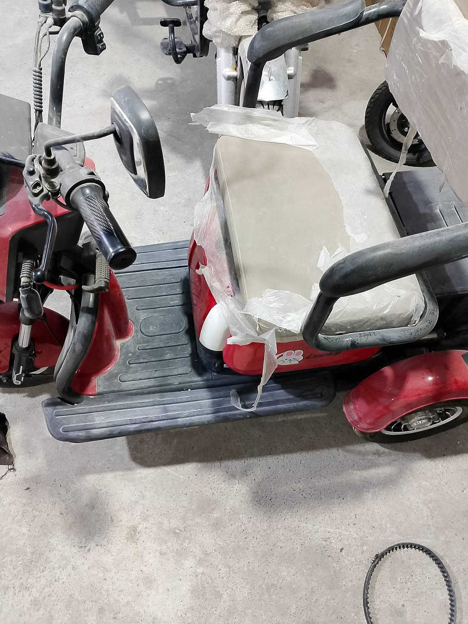 كرسي شحن للمعوقين للبيع
***********
***********
