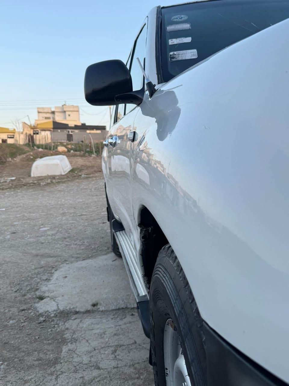 مۆنیکا ٢٠٠٤ بۆ فرۆشتن  گۆرینەوە ناکەم
سەیارەکە ساخە ساخ
موس و براوەی بەشەرت
گێر و مەکینەو ئەگسل ی بەشەرت زۆر خاوێنە
کەفیلی ماڵی مەدەنی ئەکەم 
سەیارەکە تا بڵێت تازە و جوان ماوەتەوە 
مەشتەریت تێل بکە لە خزمەەدام
***********
*********** السليمانية, العراق
