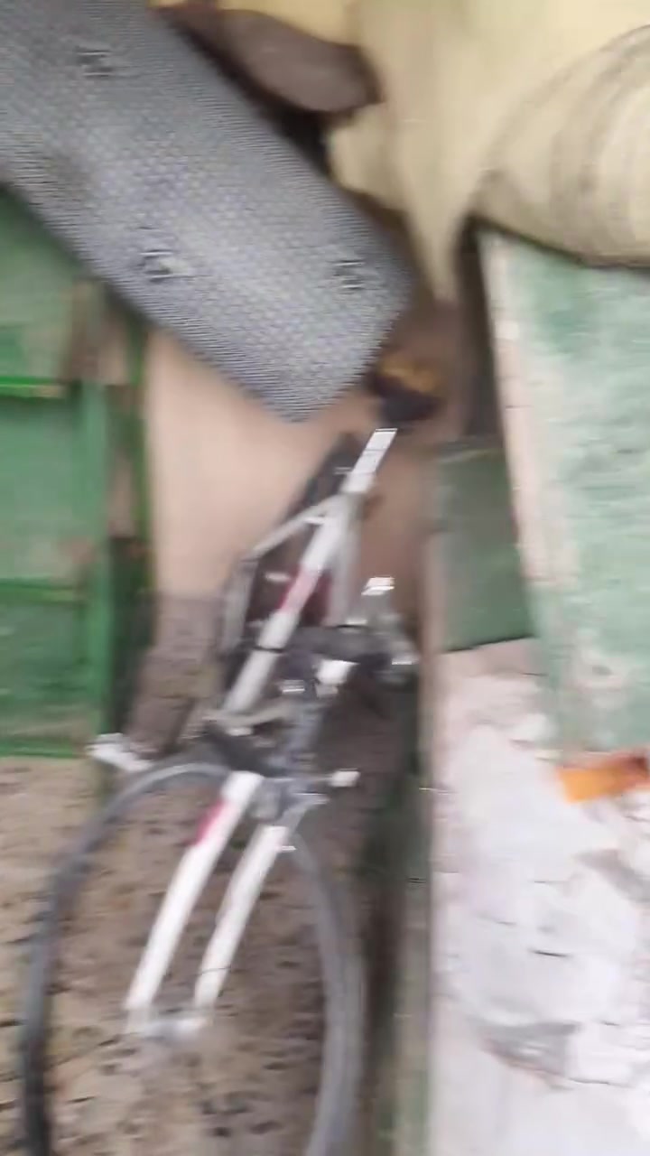 للبيع عارضات مال خضراوات اربع قطع اثنين تفصال واثنين جاهزه  درجه اولى وما بيهم اي نقص والسعر كلش زين ومناسب التواصل على الخاص او واتساب ***********
