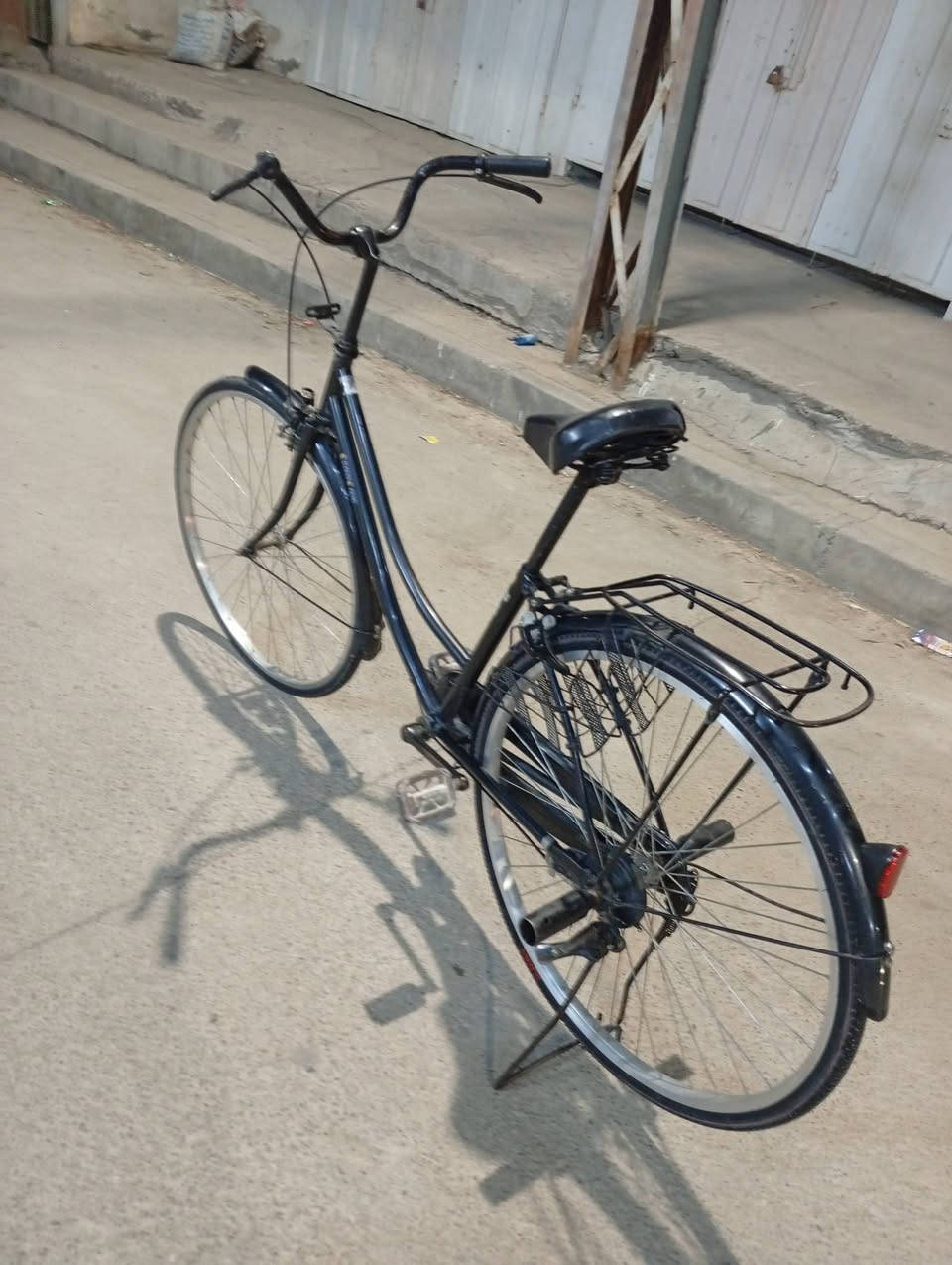 بايسكل للبيع حجم 26 موديل 2021السعر 85 واتساب: ***********
