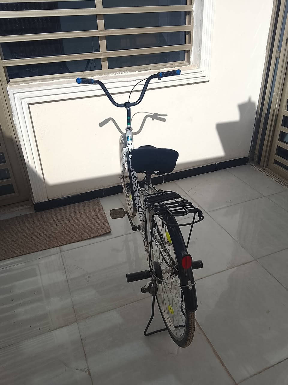 السلام عليكم باسكل موزه حجم 26 للبيع /مصبوغ فقط الون السود / موديل 2019 بس عايزه كشن  ينزل من سعره 
السعر 45وبي مجال العنوان نجف شارع كربلاء نجف عمود 110 الرقم *********** 🤍☠️
