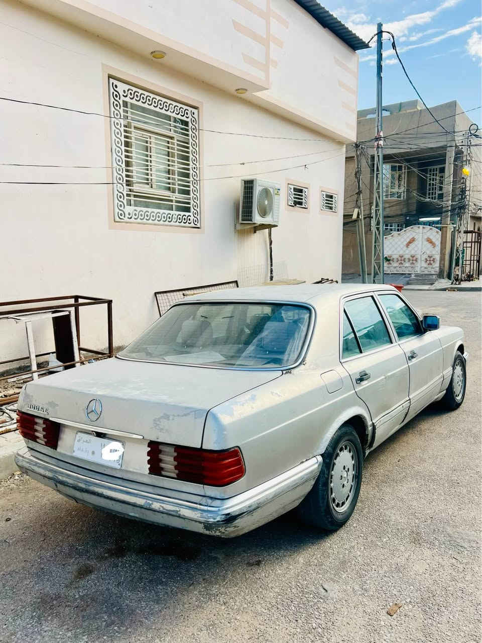 مرسيدس موديل 1991 سعره 25  جاهزه تبريد ثلج رقم بغداد راعية متوفي وعندي رقم والده مكينه ياباني جاهزه وكير جديد وتبريد ثلج مكاني نجف *********** أو *********** سعره 25 النجف, العراق
