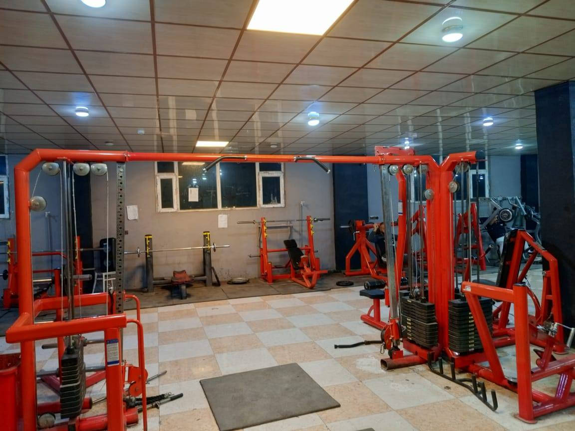 سلام عليكم اجهزة قاعة متقاملة للبيع اي نقص مابيها
عنواني ديالئ جلولاء سبب بيع تحديث القاعة ان شاءالله 
***********
