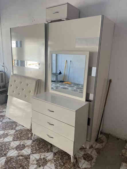 غرفه تركيه 2 سرير شبابي المكان سوك المفرق تواصل وتساب ***********
