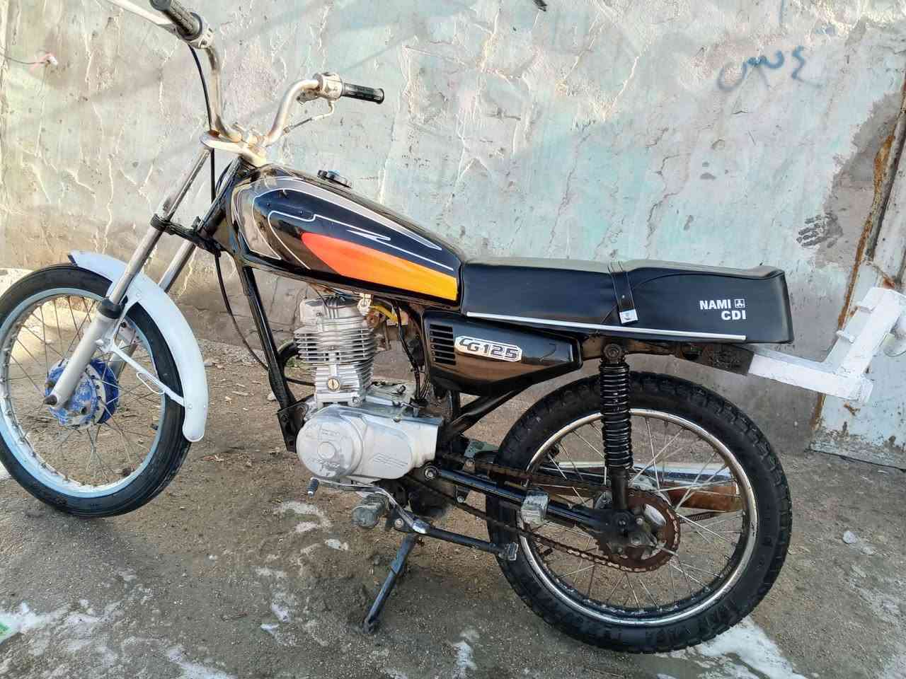 سلام عليكم دراجه أيراني نيرجي محرك ناعم كلشي ما ناقصهه غراض كله جديد مكاني بصره خمسميل رايدهه 350 وبيها مجال رقمي***********
