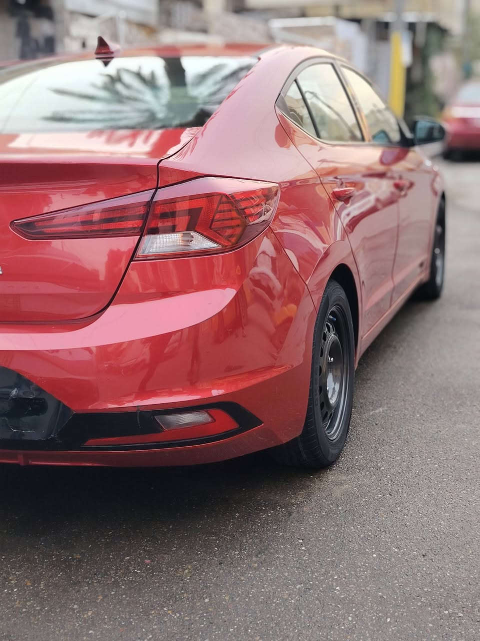 السلام عليكم النترا موديل 2019 وارد امريكي حادث بس بنيد مبدل بدون ايرباك فقط بنيد السعر 135 للاستفسار الاتصال على الرقم *********** بغداد باسمي مكان السياره بغداد
