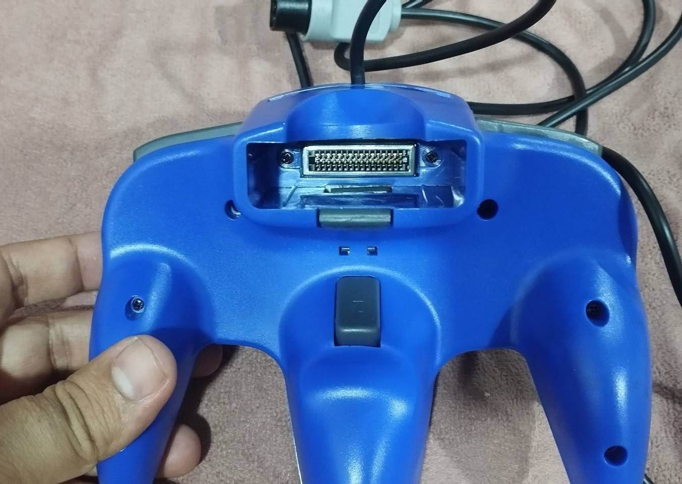 Nintendo64 controller 
جديد 
السعر ١٠ الاف 
الحجز عالخاص فقط ( رقم + عنوان )
توصيل الكوت الفين دينار 
اقضية و نواحي الكوت ٤ الاف 
باقي العراق ٥ الاف


**إذا كنت صاحب هذا الإعلان وتريد حذفه لأي سبب، رجاءا أرسل رسالة إلى الدعم الفني**