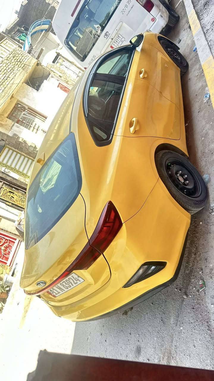 يالله سلام عليكم فورتي للبيع مديل 2020سياره جديده تخم تاير جديد صدر جديد مكينته جديده كير جديد دوشمه جديده كامره حساسات حادثه جاملغ وبنيد ***********
