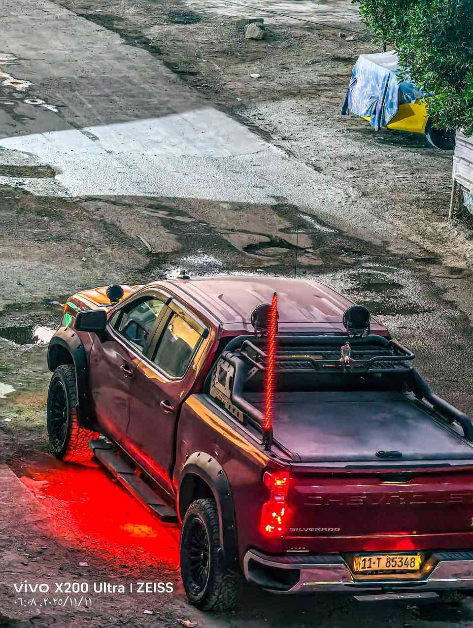 السلام عليكم للبيع او مراوس بشرط بلون اسود
سلفرادو موديل 2024 فئة LT  ماشية ٤٥ الف كيلوا مو ميل وتفاصيلها كالاتي : 
- دشبول تاهو شاشه كبيرة 
- محرك 2.7 توين توربو غني عن التعريف شلعةً موطبيعية صاروخ واقتصادي وعملي جداً
- بچم الـ LT لايت فول زينون عالي وناصي وليد 
- ويل كب رياضي جمالية ورزانة بالمشي 
- شاشات كبيرة وسطية ودشبول ديجيتال مال تاهو 
- تطعيم صاجات وفورميكا ملكي انيق جدا
- فول تحكمات ستيرن أوامر صوتية كروز سرعة دركة ستيرن جلد خياط يجي بالـ LT وفوك 
- رادار حراري داتا شو يميز مرور بشر او سيارة او حيوان مع اوتو ستوب وخروج عن المسار وقيادة ذاتية مع ابل كار بلي واير ليس واندرويد اوتو ووظائف متعددة
- كشن كهرباء تدفئة بالكشن منافذ تايب سي 
- تبريد شاشة مناخين منفصلة 
- بصمة ابواب وتشغيل وتشغيل عن بعد
- باب البودي تفتح كهرباء 
- لانه 2 ويل شلعة صاروخ واقتصادية بالبانزين
- بعد مواصفات هواية يطيل ذكرها 
-رقم بغداد باسمي 
- ميكانيك وكهربائيات كفالة عامة مطلقة
- السيارة معليها ٣.٥ انش وعليها اضافات غطاء بدي ومحجر وبلوجكترات عدد ٤ اصلية ونفخات وويل كب وسبيسرات وتخم تايرات جبلي وسستم سماعات اصلي وامبلي فاير عدد ٣ ومضخم صوت بالصندوق 

صور الحادث مرفقة

السعر ٣٠٠ورقة  أو مراوس 

للاستفسار ***********
