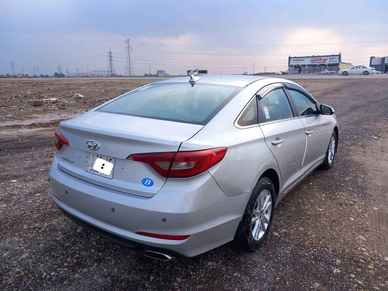 السلام عليكم ورحمة الله وبركاته 
هواندي سوناتا 2015 رقم ذي قار مشروع وطني لغايه 2028 تحويل ثاني يوم /امريكي تبديل جاملغ والبنيد اصليات وطخه بالجاملغ الخلفي /محرك 2400/ سياره مجهزه اي شي محرك حداديه تخم تاير تبريد ثلاجه دواخل حلوه تحكم استيرن جهتين شاشه كاميرا خلفيه حساسات خلفيه /السعر105 للاستفسار الاتصال على الرقم *********** العنوان ذي قار قضاء النصر 
مكلف بالنشر وغير متواجد عل الفيس
