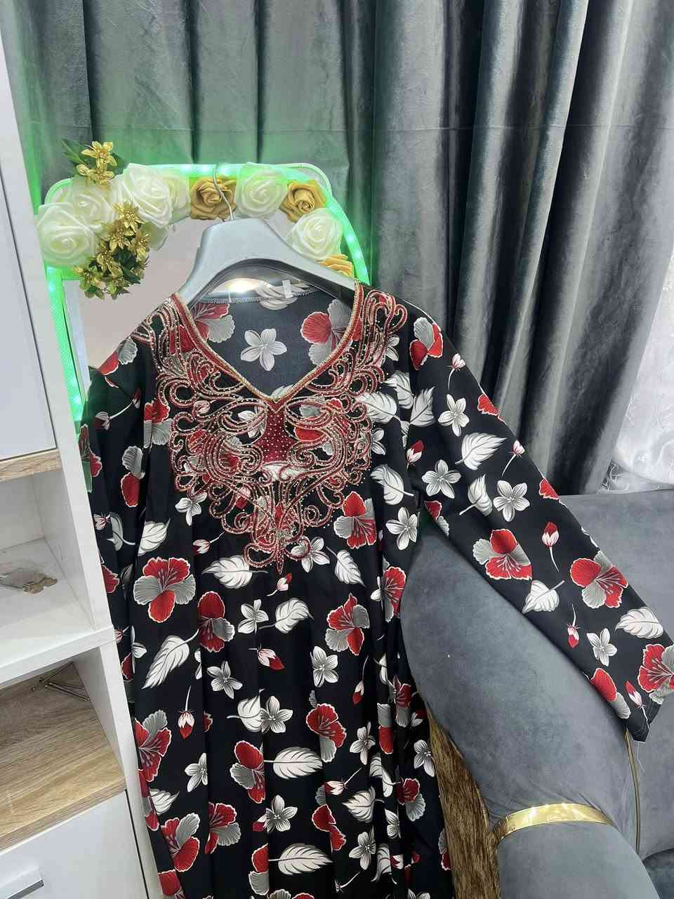 توصيل الف دينار داخل الرطبه  ويوجد توصيل لكافه المحافظات
تراك 4 قطع ب10 الف 
دشداشه او مخور ب10 فقط


**إذا كنت صاحب هذا الإعلان وتريد حذفه لأي سبب، رجاءا أرسل رسالة إلى الدعم الفني**