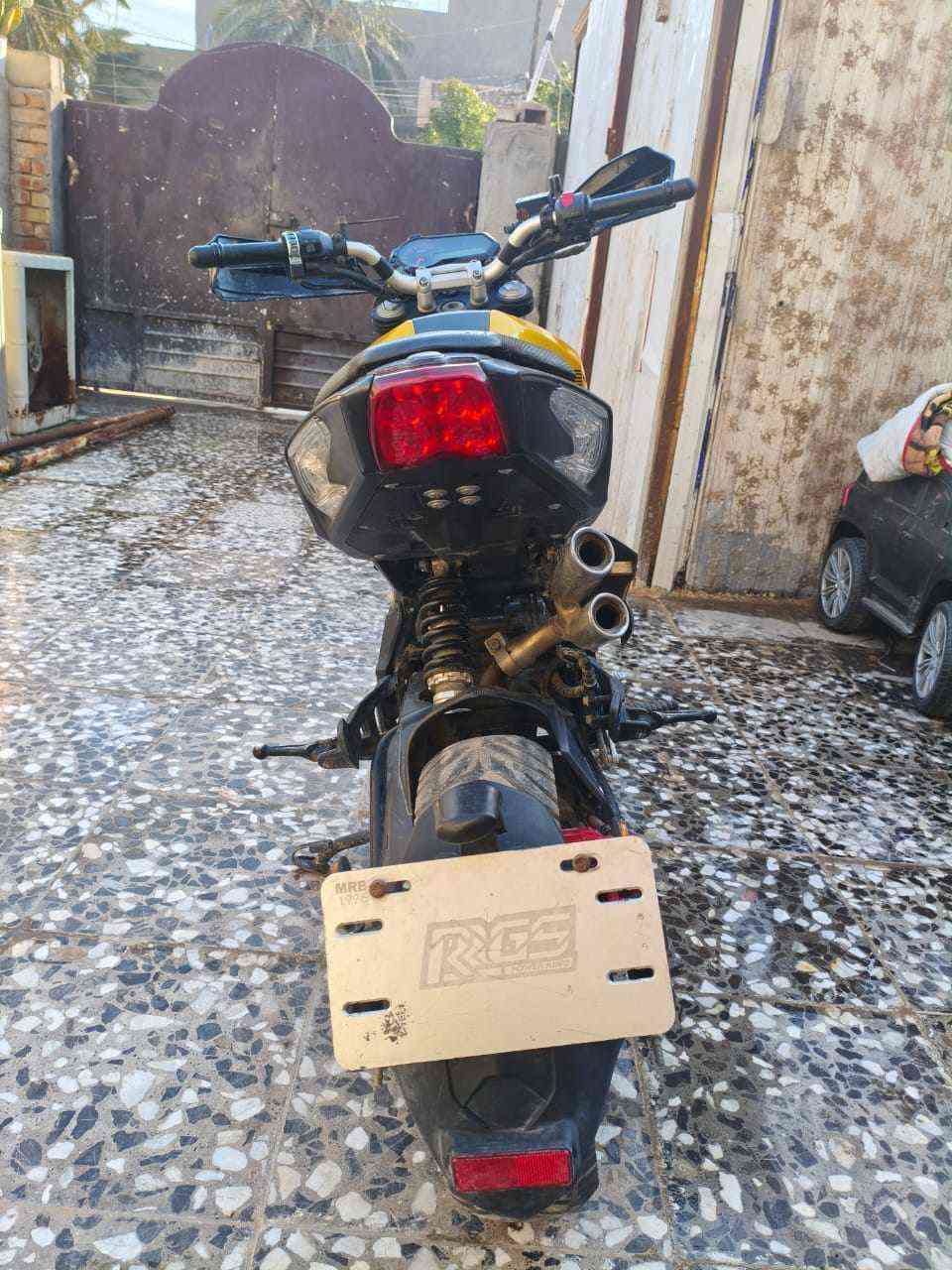 دراجه بلننيي ايطالي
مال رمبه برغي مامفتوح بيهه 
مكان المشتل 
***********
