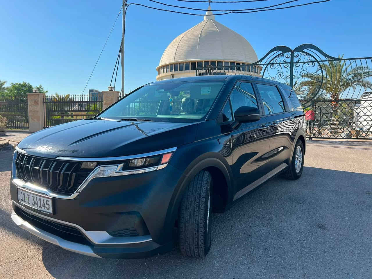 🚗 للبيع | كيا كارنفال 2024 | وارد أمريكا | Clean Title 🚗
✅ موديل 2024
✅ وارد أمريكي – Clean Title
✅ الممشى: 72,000 ميل
✅ السعر: 38,500 دولار

المواصفات:

* ✅ داخلية جلد أسود فخم.
* ✅ مثبت سرعة (Cruise Control).
* ✅ نظام الثبات الإلكتروني (ESC).
* ✅ نظام المساعدة على نزول المنحدرات (Hill Descent Control).
* ✅ كاميرا خلفية.
* ✅ شاشة لمس مع بلوتوث وUSB.
* ✅ أبواب جانبية سلايد.
* ✅ مكيف أمامي وخلفي ثلج.
* ✅ جنوط أصلية.
* ✅ محرك وگير وشاصي بحالة ممتازة.
* ✅ السيارة جاهزة ولا تحتاج أي مصروف.

💰 المطلوب: 38,500 دولار قابل للتفاوض بالمعقول بعد المعاينة.

📞 للاستفسار أو الحجز، راسلني على او
***********

“اللهم صلِّ على محمد وآل محمد”

