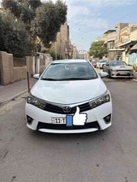 لبيع كورله 2015  خليجي مكفوله كفاله عامه من شركه على أيدي   عراض شركه ...