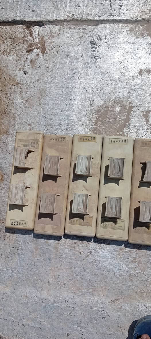 ٩قطع نانو 5شرط الشغل قطعه ٦
*********** بغداد بياع حي التراث
