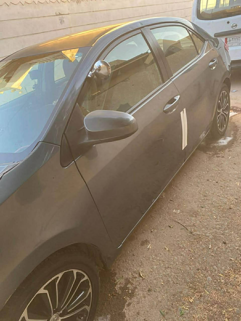 السلام عليكم كورلا موديل 2017 رقم أربيل دولي الجديد تحويل مباشر حادث امريكا جاملوغ وبنيد وبالعراق صبغ عام للسيارة جمالية بدون حادث او تجيه او دواخل /محرك وكير جديد سادهن مكفولات بدون فتح مال حاوية تبريد شغال تخم تاير وصدر جيد /للبيع فقط او مراوس مع النترا خصوصي رقم شمالي او بغداد حصرا /السعر 102 ورقة ومجالها قليل /مكان السيارة بغداد المدائن/ماارد على تعليق الشراي يتصل على الرقم ***********/وبيه واتساب
