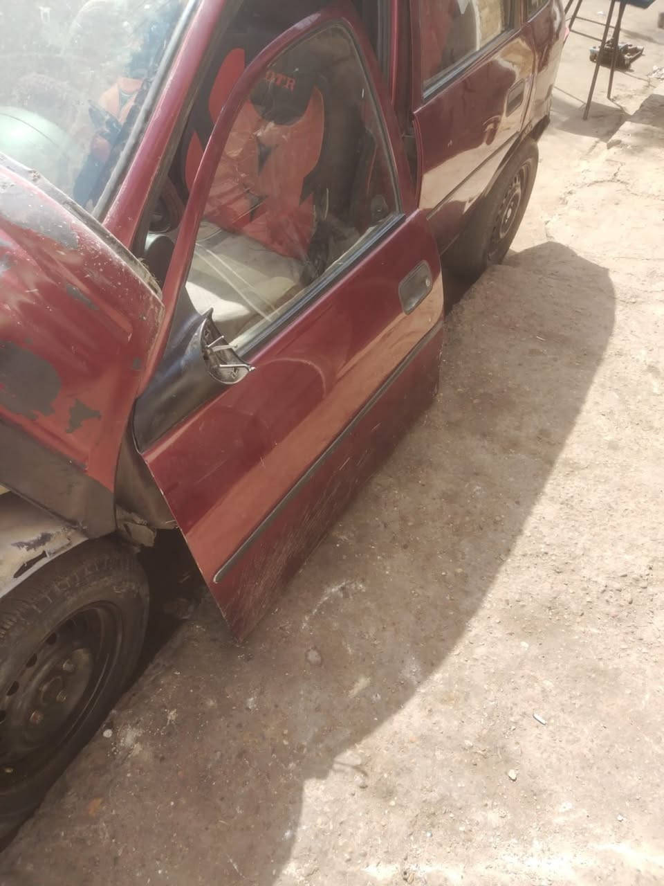 السلام عليكم من رخصه الادمن المحترم اوبل فيتا تفصيخ واوبل اوميكا شمحتاج ابيعلك محلي باب الشرقي ساحه الطيران خلف تانكي الماء محل علي الفريجي رقمي ***********
