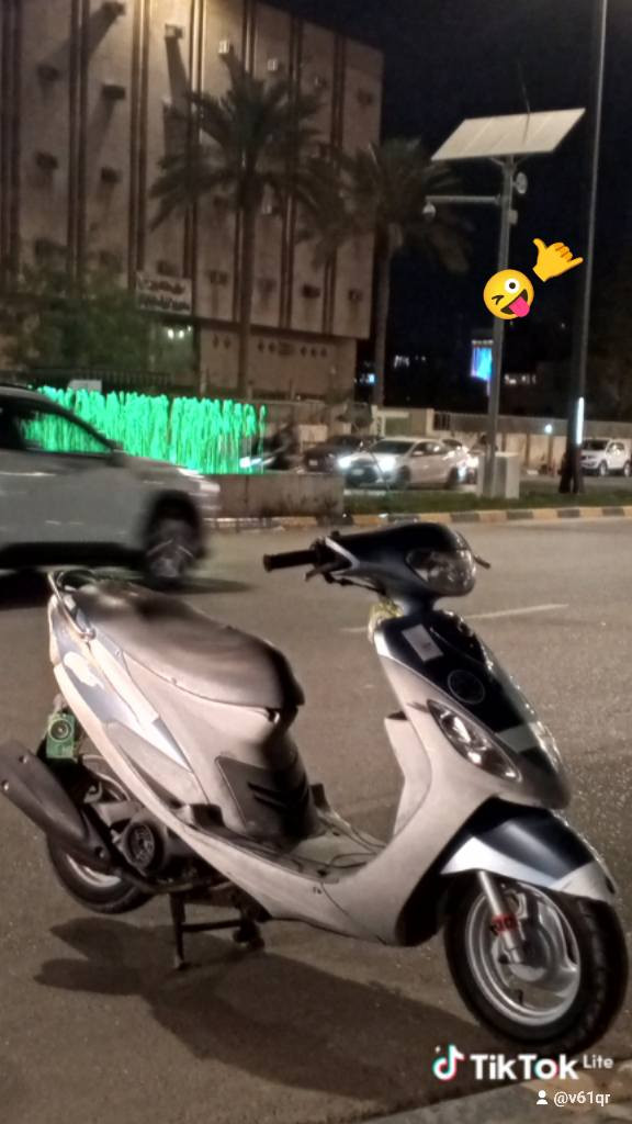 سلام عليكم دراجه ماكس منغولي للبيع سعر 825/850
