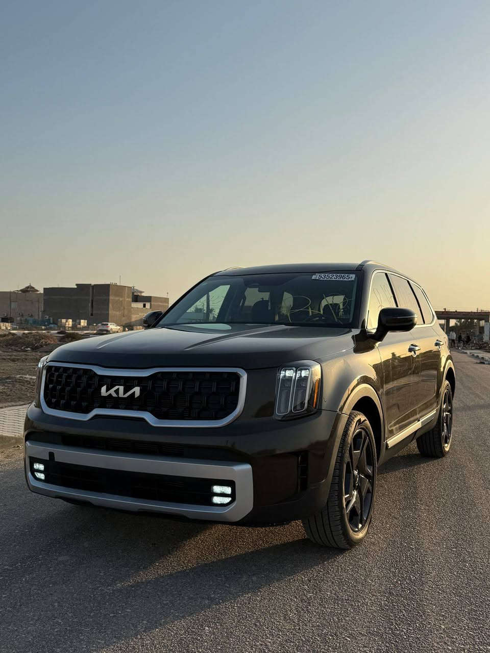 سلام عليكم
النوع : كيا تليورايد ٢٠٢٤ سكاي لاين 
وراد امريكي 
الضرر :
١-دعاميات فقط صبغ  
٢-بارد باب الجنطه الخلفي و بارد بسيط الجاملغ الامامي الايمن
اللون : بني 
فول مواصفات : 
١- رادار وحساس امامي 
٢- رادار وحساس خلفي
٣-كشنات جلد ملكي منفصل vip
٤-كشنات مجهزه بمنافذ شحن تايب سي
٥-شاحن لاسلكي 
٦-تدفئه كشنات 
٧-تحكم ستيرين 
٨-شاشه كبير 
٩-بصمه تشغيل عن بعد 
١٠-فتحته سقف 
١١-انظمه قياده متكامله 
العنون📍 : البصره -قضاء المدينه 
السعر : ٢٨٥ $
***********
***********
