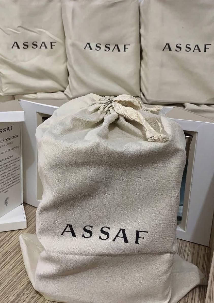 مجموعة بيقاسوس Pegasus Collection 💎
للناس اللي ذوقها راقـي وتحب التميّز فـ كلّ تفاصيلها 👑
فخامة، ثبات، عطور خاصة تخليك دايمًا مميزة
كل عطر في المجموعة يحكي قصة… وقصّتك تبدأ من أول رشة 
🌪️ نوتات شرقية، فانيلا، خشب، ولمسة سبايسي ناعمة
عطر يخش القلب


**إذا كنت صاحب هذا الإعلان وتريد حذفه لأي سبب، رجاءا أرسل رسالة إلى الدعم الفني**