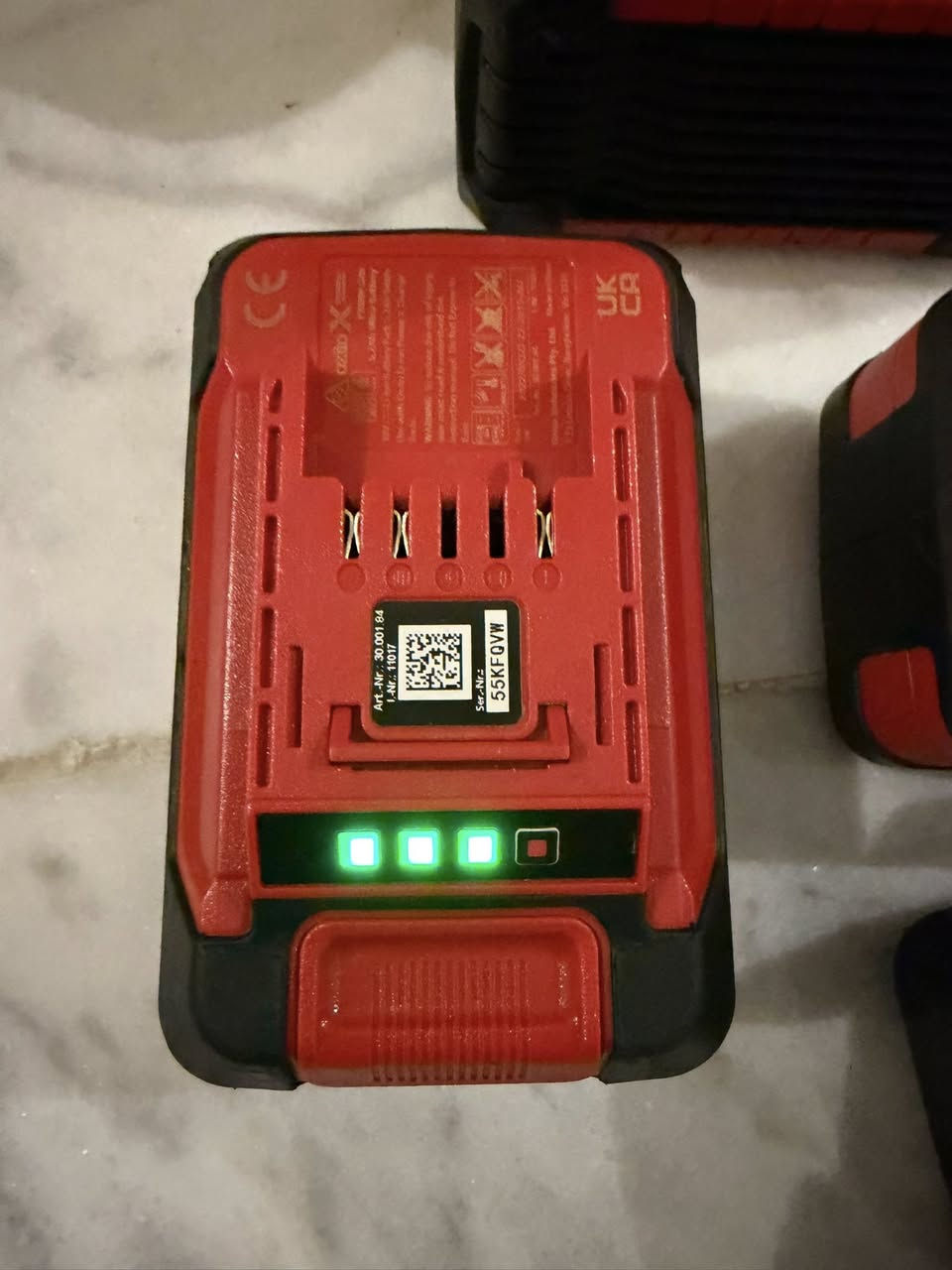 بطاريه اوزيتو باله استرالي 5 امبير
السعر 40 الف 

***********
