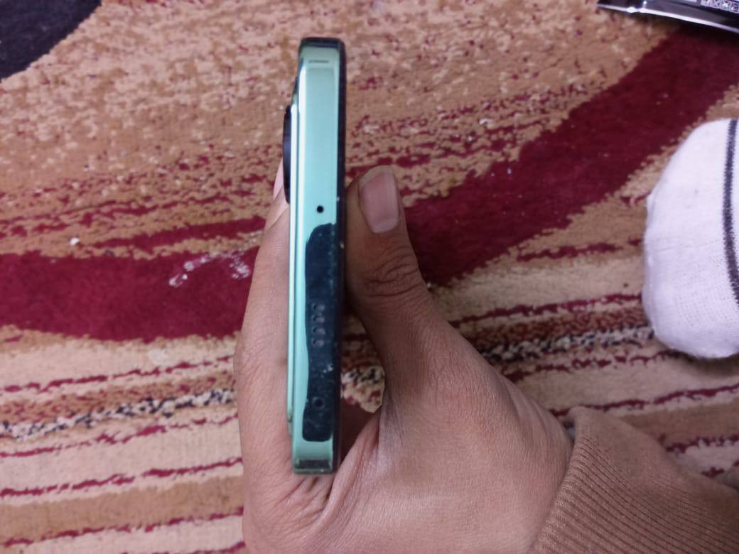 سلام عليكم تكنو بوفه 6 برو تليفون ماداخل تصليح ابد صارله 4 اشهر من شتغل ٢٥٦ كيكه بايت عشوائيه 12 يشغل 60 فريم معالج 6080 كامره 108 ميكه بكسل تواصل ***********
