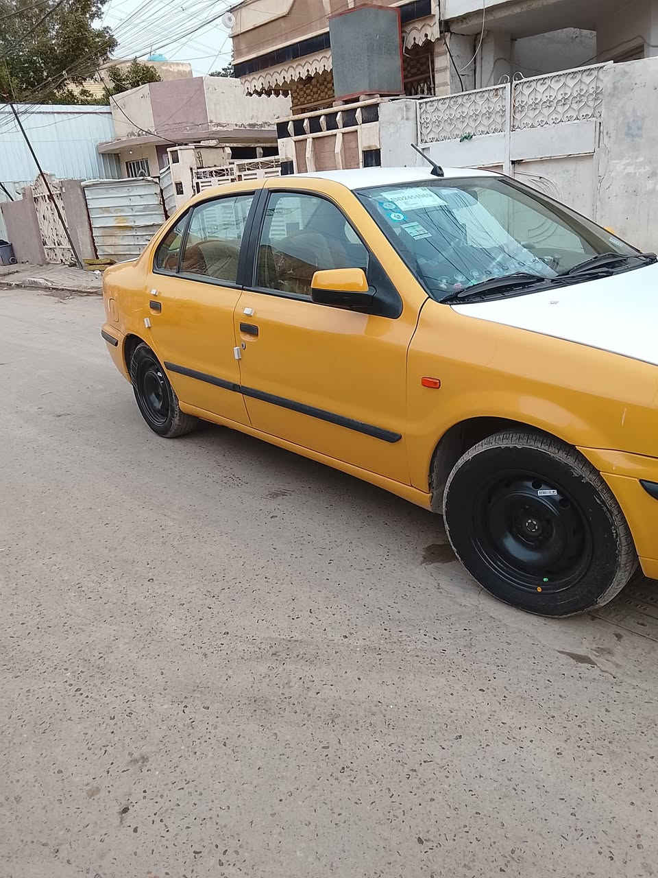 السلام عليكم سمند موديل 12سياره جديده كلش بس الماكينه بيهه خيط رقم بغداد مكان بغداد  حي البساتين سعر 36 رقم ***********
