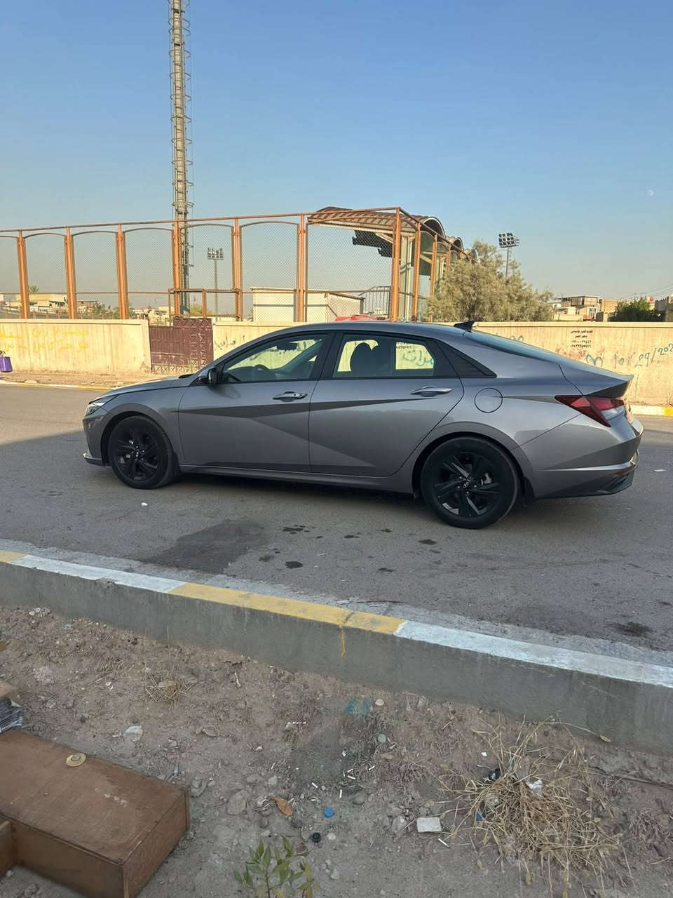 السلام عليكم للبيع النترا موديل 23بسمي وارد امريكا رقم بغداد ماشيه 42 صور الحادث بالمنشور بيهه صبغ ثلاث قطع السياره فول المواصفات ماعده السلايت السعر 132 وبيهه مجال مكان السياره بغداد حي البنوك الاتصال على الرقم الموجود ***********//( ***********)
