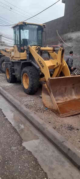 شفل صيني ال سي مديل ١٨ منفس نضيف وجاهز للعمل حجم ٩٢٦ مكان صلاح الدين قضاء بلد السعر دفترين ***********
