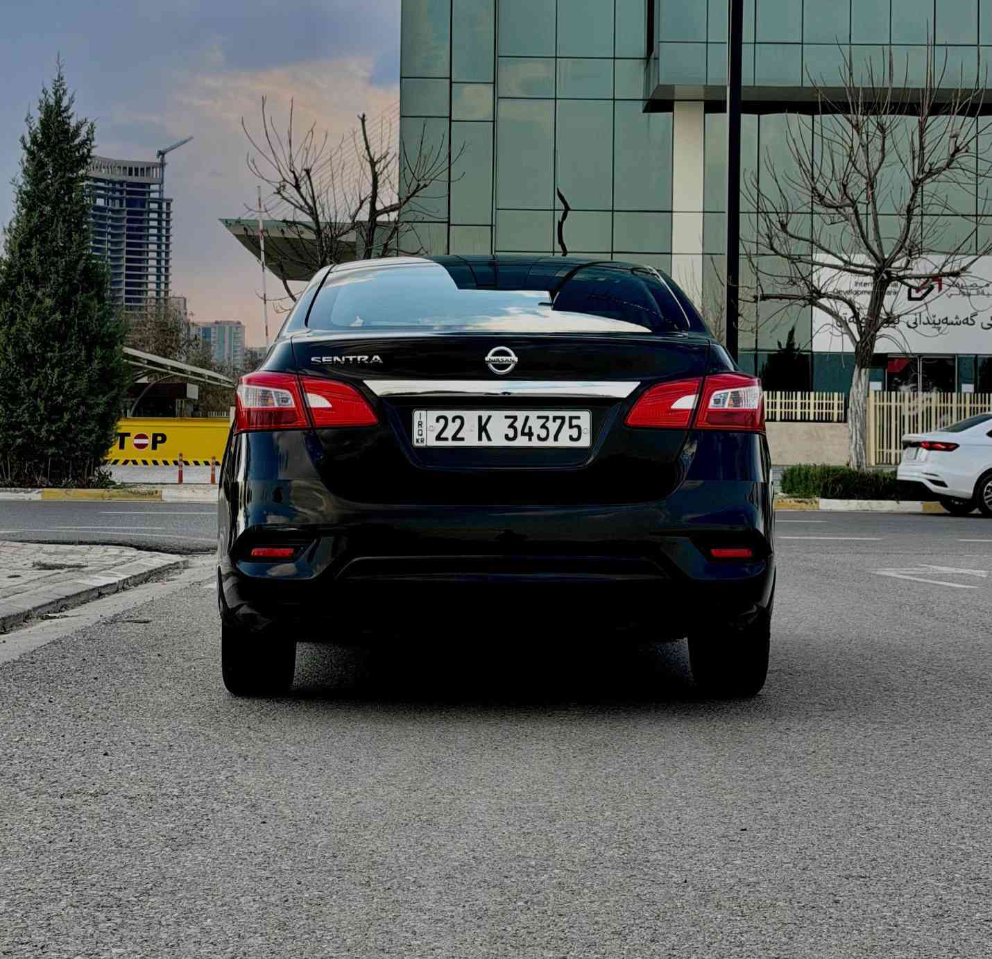نیسان سێنترا 
مۆدێل : 2019
کێشە : 2 پارچەو بەخێک
نرخ : 113 وەرەقە 
ناونیشان هەولێر 
بۆ زانیاری زیاتر تێل بکە ***********
