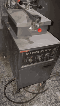 للبيع سعر 900وبيها مجال 07853693960وعندي عجانه 15كيلو هم للبيع سعر 250