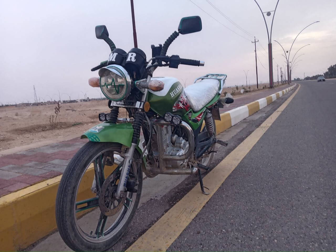 السلام عليكم موتور 21 للبيع


**إذا كنت صاحب هذا الإعلان وتريد حذفه لأي سبب، رجاءا أرسل رسالة إلى الدعم الفني**