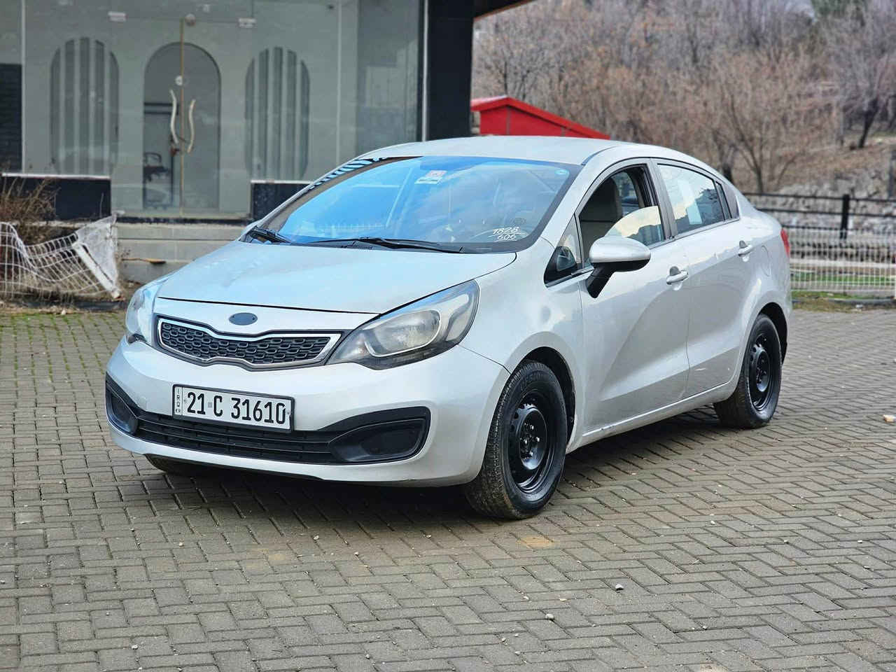 کیا ڕیۆ مۆدێل 2012

گێڕ ئۆتۆماتیک و عادی
  
سەنەوی تازەیە بەناوی خۆمەوەیە تا ٢٠٢٩

مەکینە گەورە 16  

لایت عەدەسە و ڤۆلیۆم 

نیزام ECO 

بێ بۆیاخ تەنها 3 پەڵە بۆیاخی هەیە 

بۆ 100 کیلۆمەتر تەنها 6.7 لتر سەرف دەکات 

سەیارەیەکی زۆر جوان و بێ مەسرفە

گێڕ و مەکینە و تەقەو رەقە بەشەرت

تەحویل و وەکالە و غەرامەی بەشەرت 

سعر: ٨٣ گەڵا و معامەلە 

تەلەفۆن بکە خزمەتت ئەکەم 

.*********** واتسئاپ
*********** دخان, السليمانية
