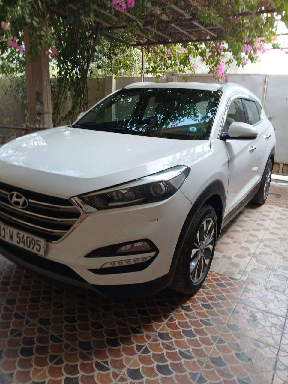 توسان خليجي  ٢٠١٦.     السعر ١٦٥ وبيها مجال


**إذا كنت صاحب هذا الإعلان وتريد حذفه لأي سبب، رجاءا أرسل رسالة إلى الدعم الفني**