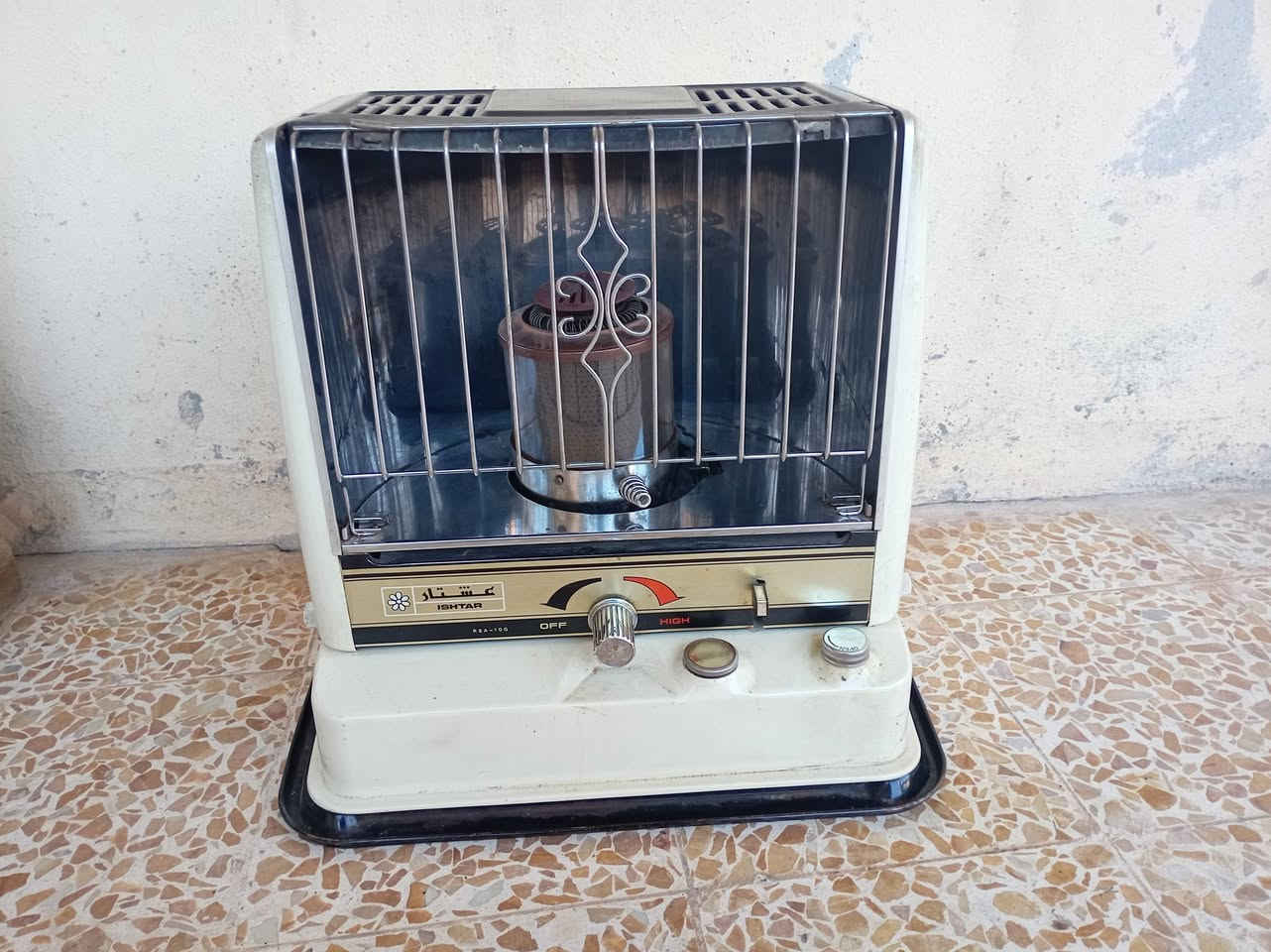 السلام عليكم.. هذوله الصوبات سعرهم ١٠٠.. الموصل ***********
