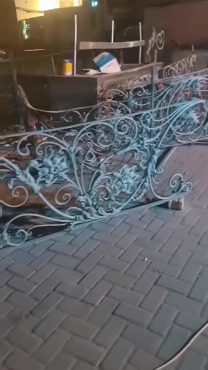 فورتي فن الحديد(4T Iron Art ) 
إبداع في تشكيل الحديد والديكور  الحديث والكلاسيكي بدقة عالية وجودة مضمونة
العنوان / بغداد / الشعلة الحي الصناعي مقابل محطة وقود السلاميات
الاستفسار / ابو مرتضى المحمداوي 
***********
***********
تنفيذ اعمال فيلا بيت عمارة في الجادرية
