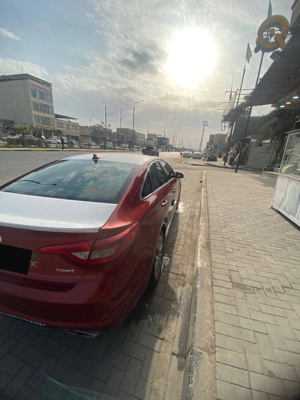 السلام عليكم سوناتا موديل ٢٠١٦وارد أمريكي بيه مكانات كلش قليله بارد وصبغ قليل مكينه كير مكفولات مكان السياره بالبصره رقم بصره تحويل بأي وقت السعر ١١٥ وبي مجال انه مكلف بالنشر  الرقم بي واتساب موبايل ***********
