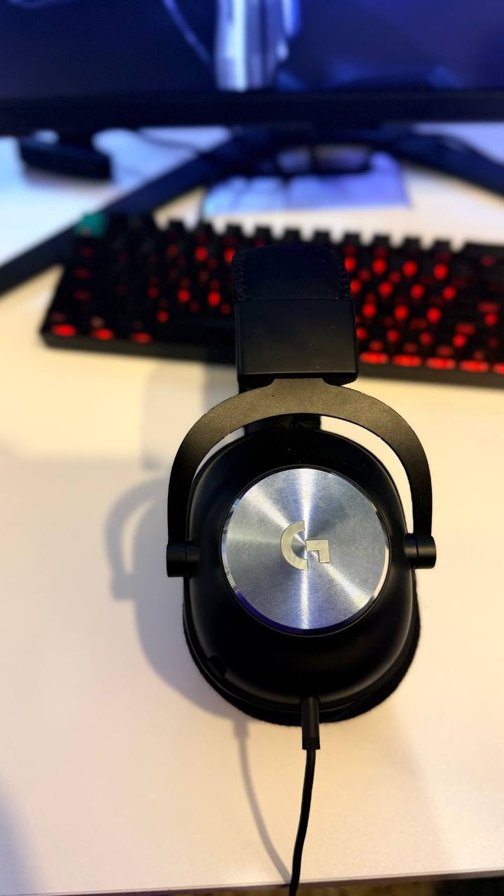 السلام عليكم حاسبه للبيع مواصفات قويه السعر 4 ملاين وبيها مجال بسيط . مكاني بغداد . *********** 
المواصفات :
i7-14700KF
DEEPCOOL LS720 SE DIGITAL 
RTX 4070 TI SUPER 16GB PNY
ASUS ROG B760-F PLUS WIFI 
Ram 32GB 2x16GB 6000mhz RGB T FORCE
M.2 1TB KINGSTON NV3
NVME 2TB NM620 LEXAR GEN3
Psu 750W GOLD SEGOTEP
SAMA SV-01
الشاشه :samsung G7 28
mouse :GIGABYTE AORUS M6
DEEPCOOL KEYBOARD KG722 
سماعات : LOGITECH G PROX7.1 HEADSET
UPS : FARBER 1KVA ONLINE
