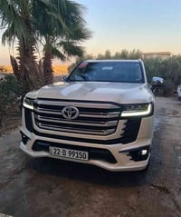 لاندكروزر VX • ٢٠٢٤ • ٨٥٠٠ كم