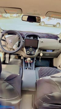 سيارة نيسان هندي موديل 2018 رقم بغداد ماشيه 70 سياره بعده جديده كامله ...