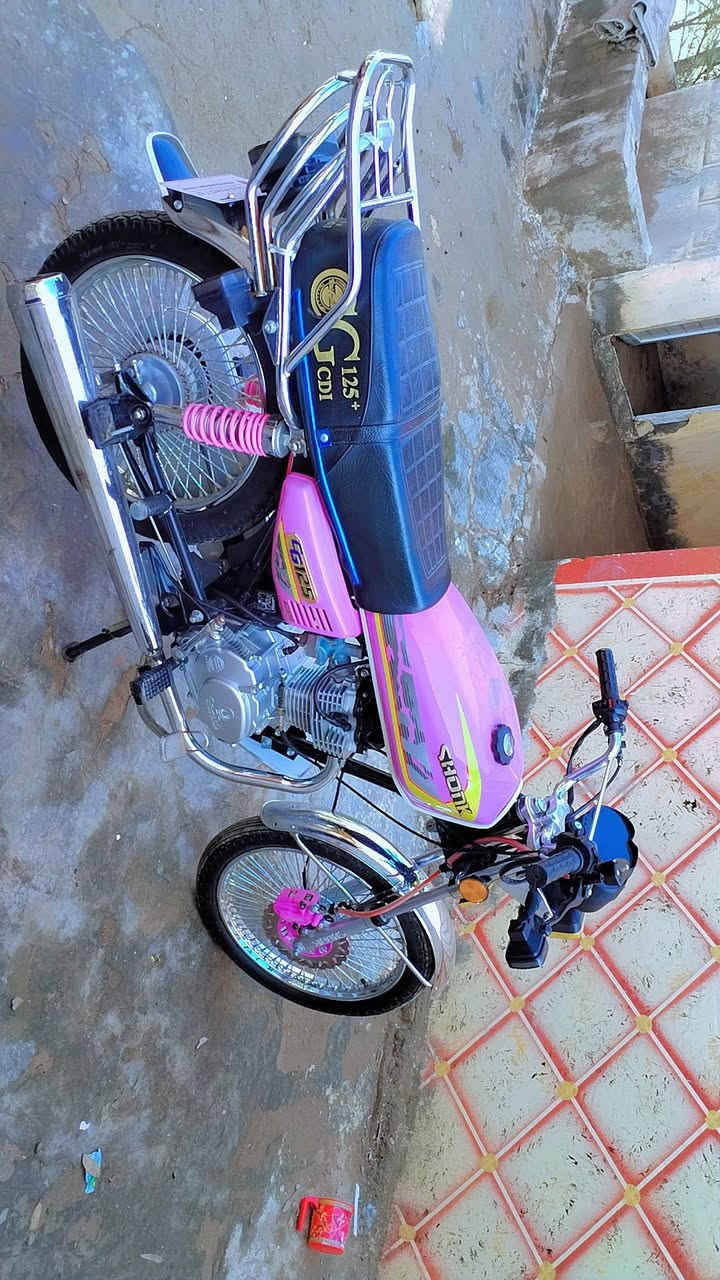 يا الله السلام عليكم دراجة البيع تايكر سونك الأصلي موديل ٢٥ مكفوله كفاله عامه أوراق كامله الدراجه جديده وحلو شرط انضف من الصوره لون مميز شرط زيرو كهربيات كله شغال 725/ وبيه مجال الشراي يتصل وبيه خير ويدلل ***********
