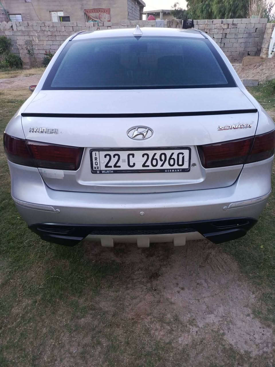 السلام عليكم سوناتا ٢٠٠٩ مرشوشه حزام بدون اي تصليح شرط ولدواخل مال السياره مامرشوشه محرك ٢٠٠٠ محرك كير شرط تخم صدر أمامي خلفي جديد تبريد ثلج مابيها اي نقص سياره مال بيت مو مال بياع شراي رقم اربيل الجديد ابيع ع فحص عنواني بغداد التاجي *********** السعر ٩٥  وبيها مجال بسيط
