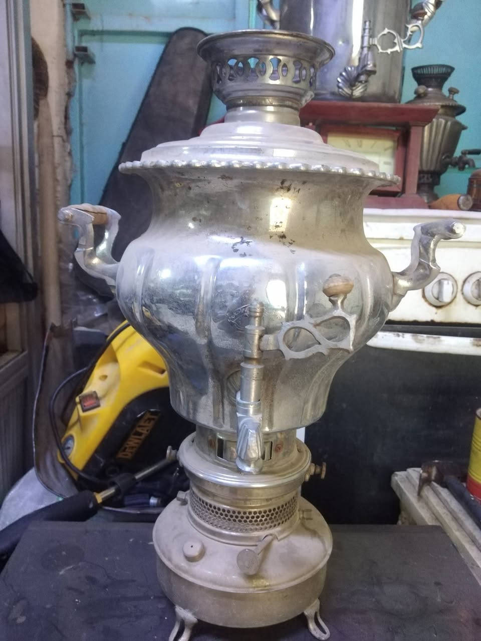 مجموعة منوعه نحاسيات للتواصل


**إذا كنت صاحب هذا الإعلان وتريد حذفه لأي سبب، رجاءا أرسل رسالة إلى الدعم الفني**