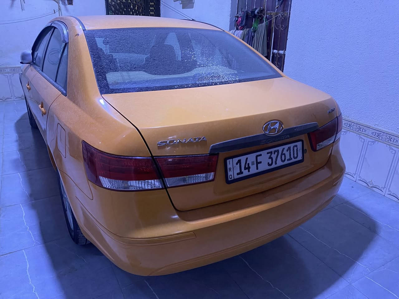 سلام عليكم سوناتا مديل 11سياره جاهزه من كلشي شاشه كامره تحكم كامل تخم تاير جديد سياره مانقصها شي جاهزه تبريد شغال مكينه وكير جددرقم بصره بسمي سياره خصوصي مو تكسي تحتاج بس صبق بابين وجاملقات ثنين مكاني بصره كرمت علي (رقم ***********
